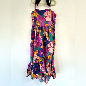 Gap kids dress. Size. (Xl) 12.  Beautiful floral pattern